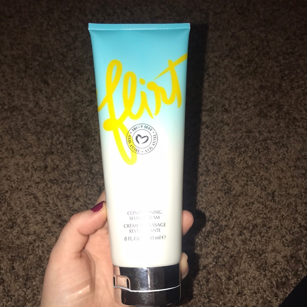 BRAND NEW Pure Romance Coochy Cream (8 fl. oz.)